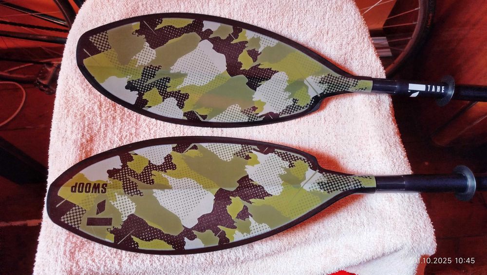 Ново гребло Tahe Swoop