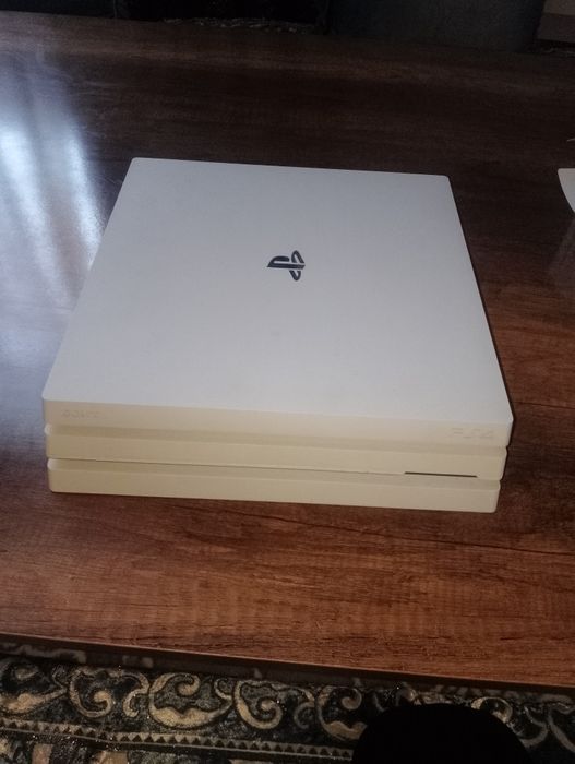 Ps4 pro 1 tb kafolati bilan
