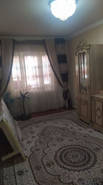 Dom yangiyo'l shaxar baxt mfy
3 xonali 1 - etaj 80 m² atapleni