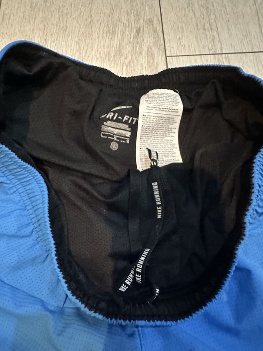 Къси гащи с клин  Nike