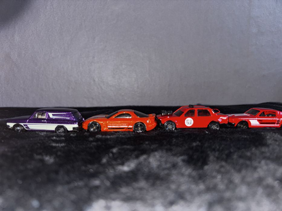Машинки Hot Wheels оригинал.