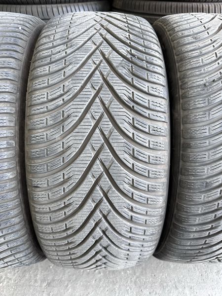 235/45/18 BF GOODRICH 4бр