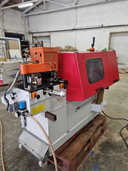 Кантираща машина Hebrock EBM