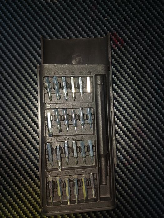 Подставка , стилусы , набор отвёрок