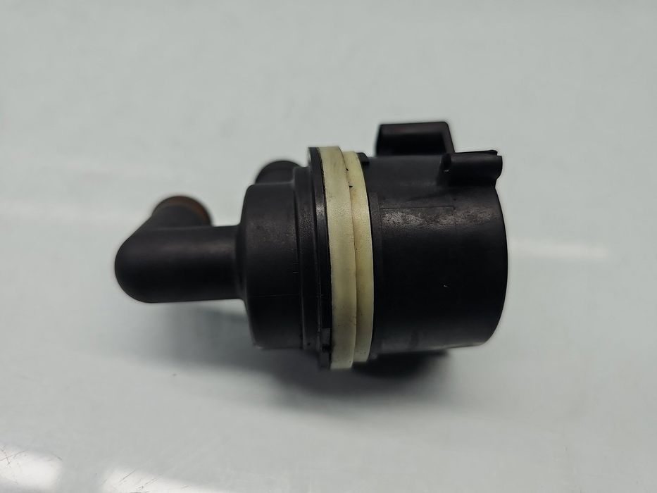 Pompa recirculare apa Skoda Superb II (3T4) [Fabr 2008-2015] 5N0965561