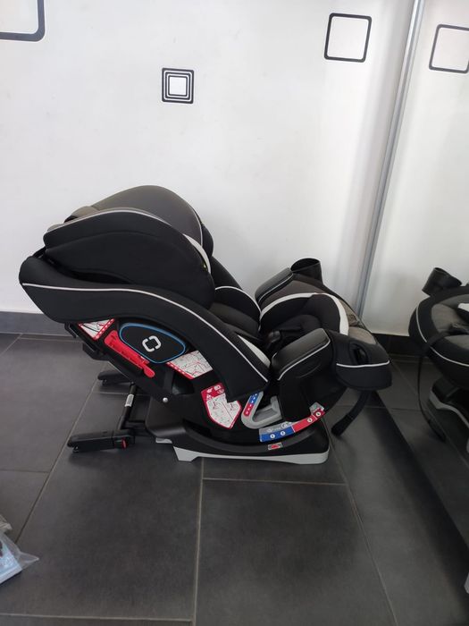 Scaun auto Graco Slimfit LX cu isofix pentru copii intre 0 și 36 kg