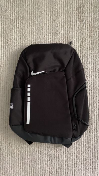 Новые рюкзаки Nike elite and utility
