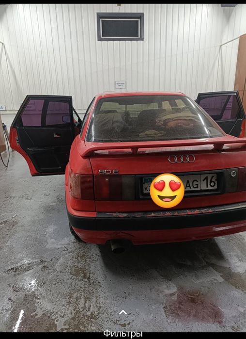Продам машину Audi 80