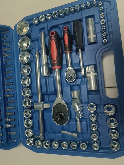 Trusă 108 piese auto