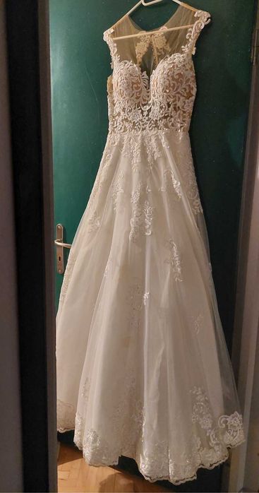 Rochie de mireasă de vânzare