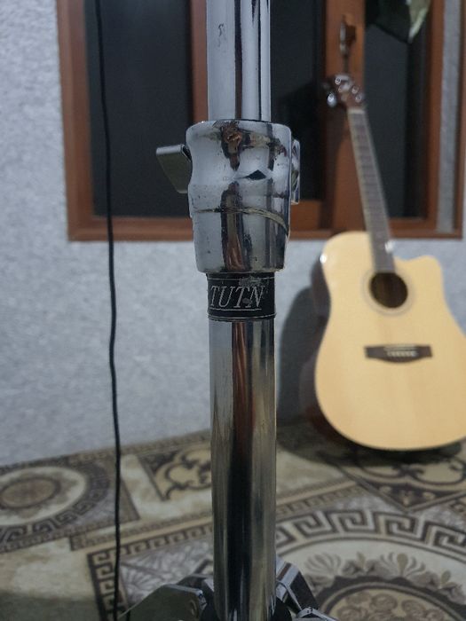 ROLAND spd pro sotiladi