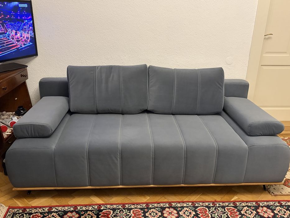 Canapea modernă gri-albăstrui, stare excelentă