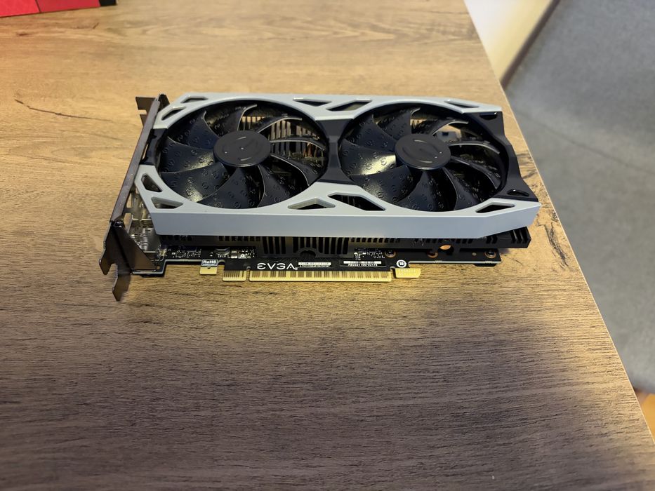 Видеокарта EVGA GeForce GTX 1650 XC Ultra Gaming 4GB