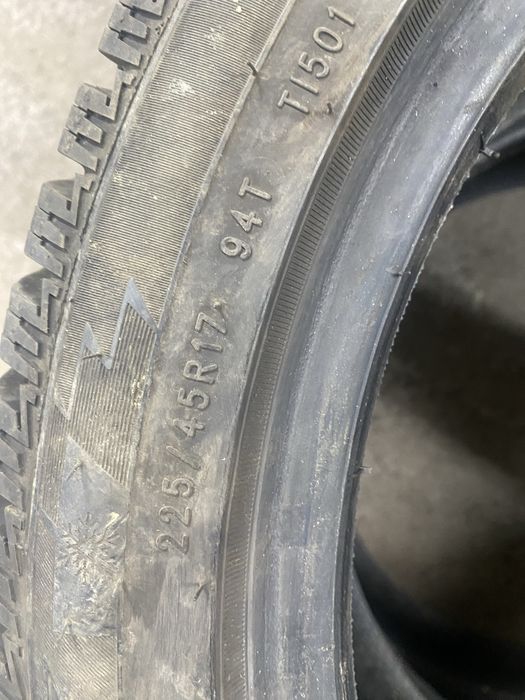 Резина 215/50/17 225/45/17