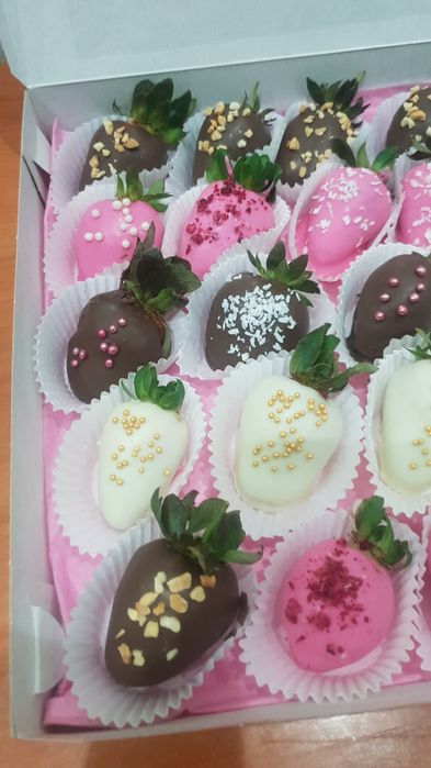 Клубника в шоколаде. Бокс 30 ягод