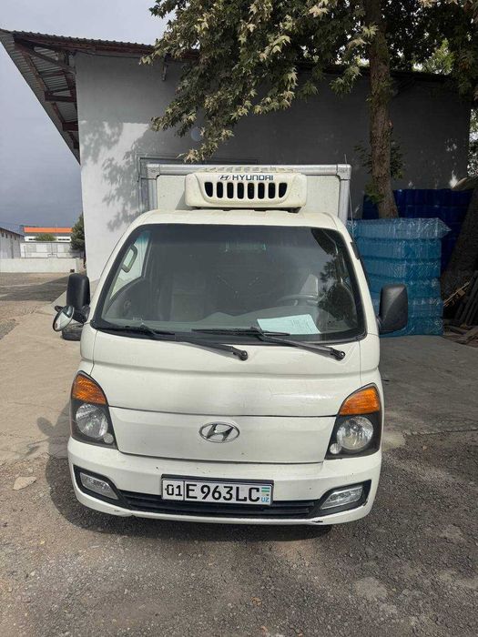 Sotiladi: Hyundai Porter 2 (2012 yil)