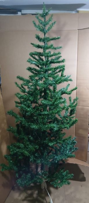 Brad artificial cu suport metalic , detasabil 1.85m