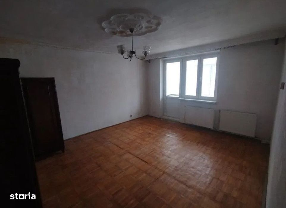 Apartament  1 camera Calea Romanului , 42 metri, etaj 4 Cod:162093