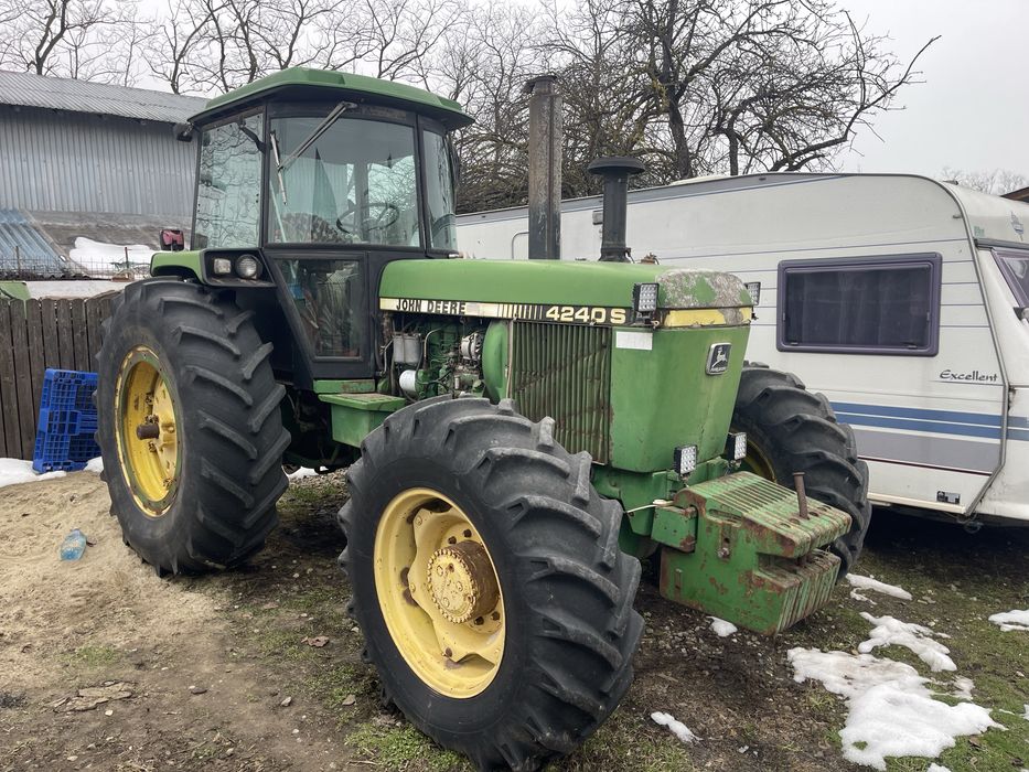 Tractor John Deere 4240s & Semanatoare Amazone RP AD 402 cu freza