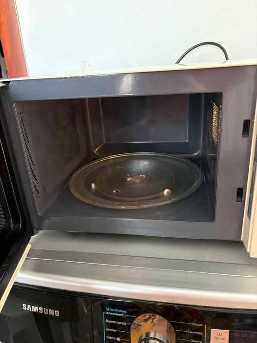 Микроволновая печь