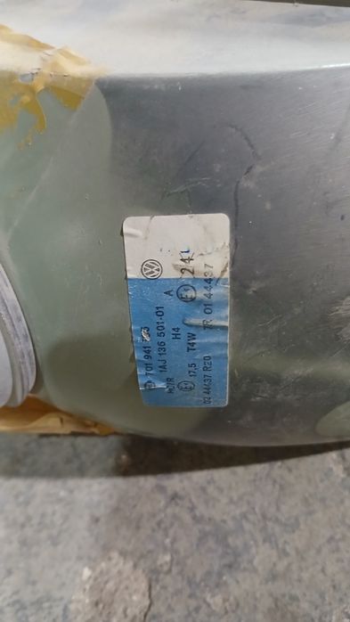 Фар фольксваген пассат б3