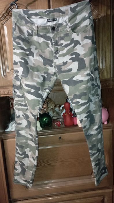 pantaloni camuflaj 38