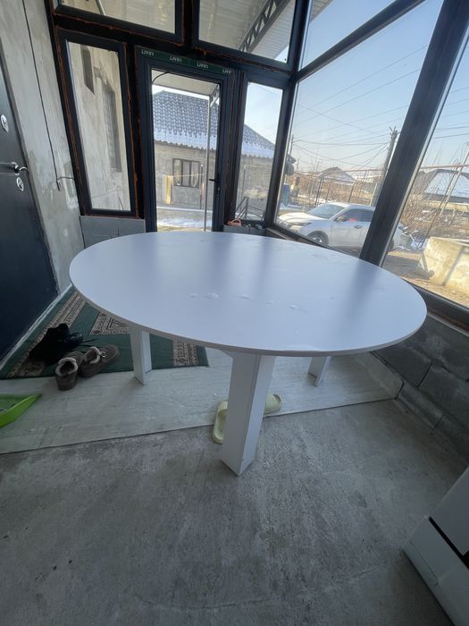 Круглый стол диаметр 150