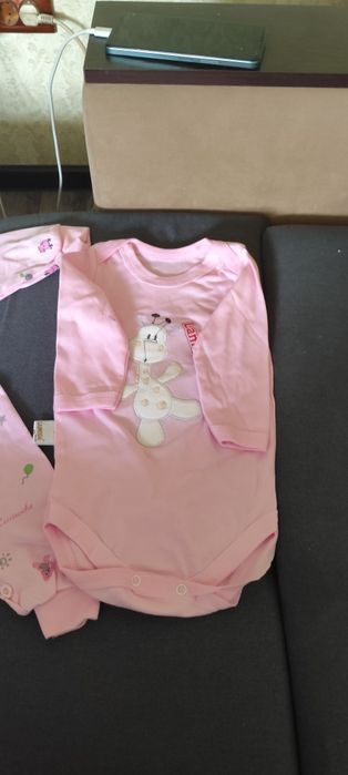 Продам детские вещи