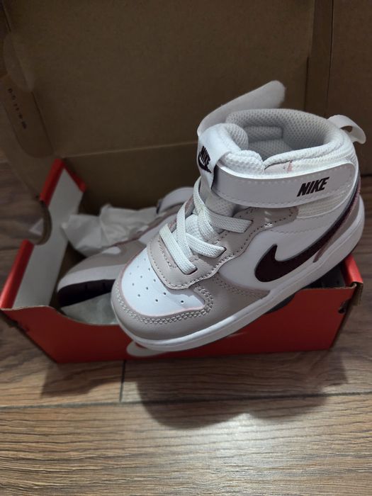 Nike - Pantofi sport cu garnituri din piele Court Borough, Alb/Violet