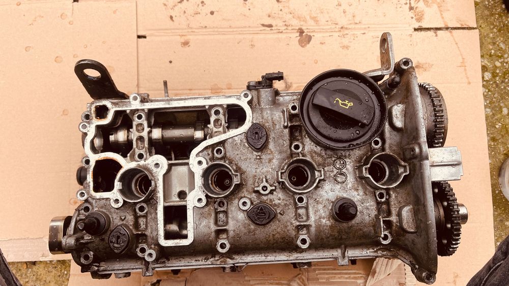 Vând chiulasă completă 1.8 TSI cod motor CDDA pentru Skoda Octavia