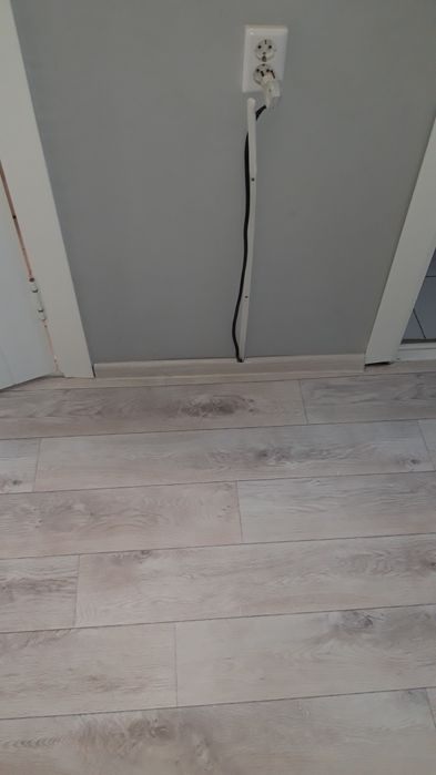 Постелю ламинат,линолеум