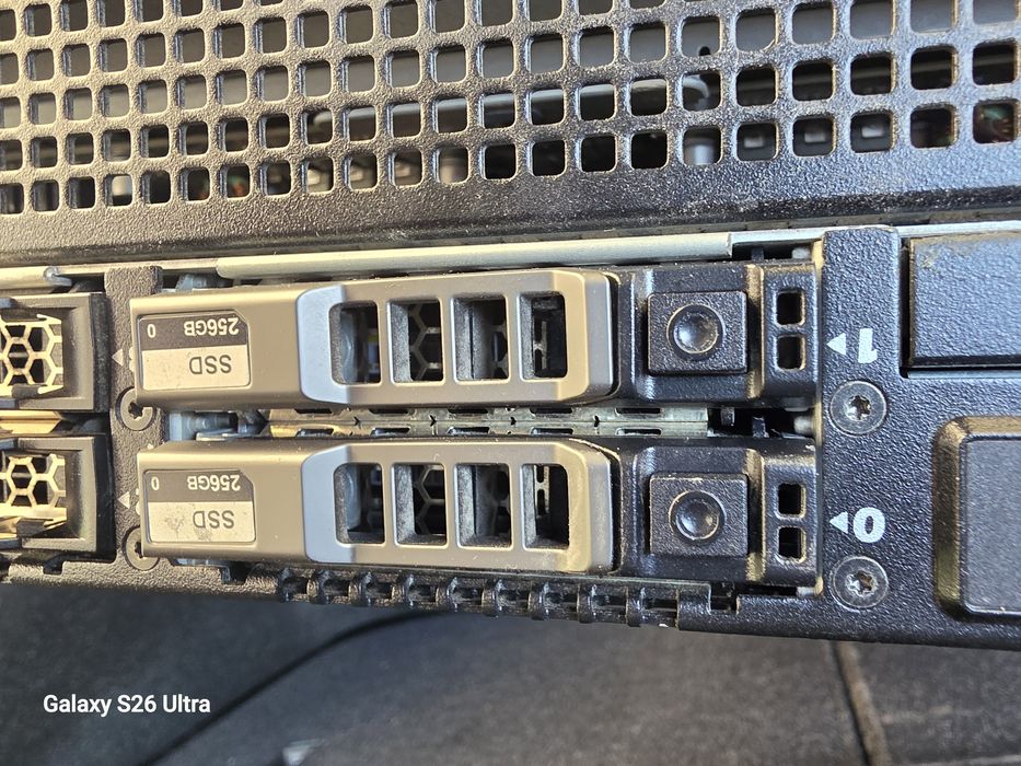 Компютър Dell workstation R5500