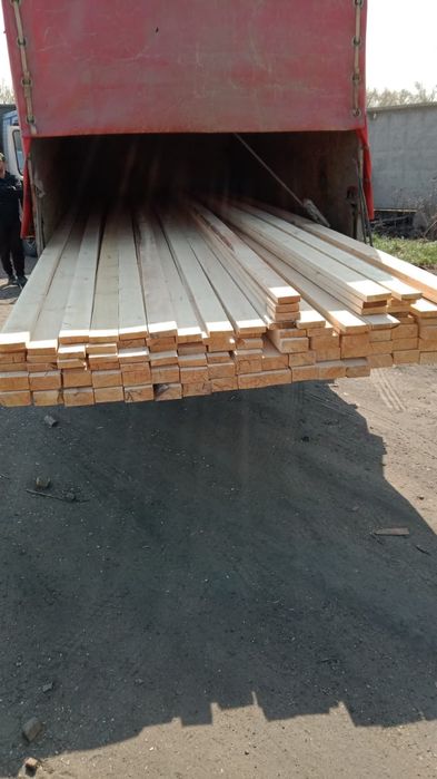 В продаже:пиломатериалы,брус,доски,штакетник