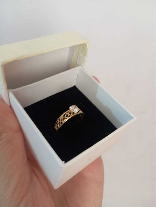 Uzuk Sotladi srochna