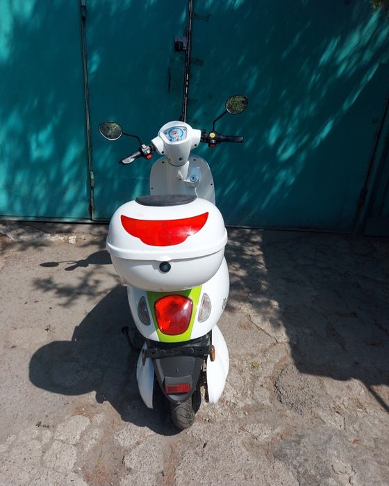 электромопеды электроскутеры