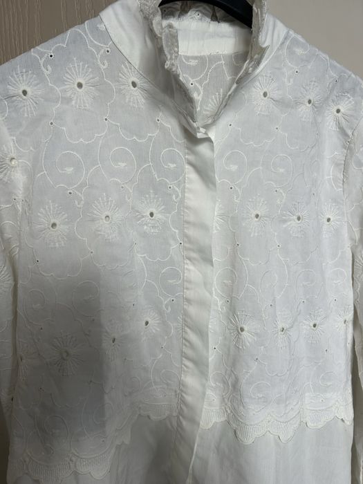 Дамска бяла риза