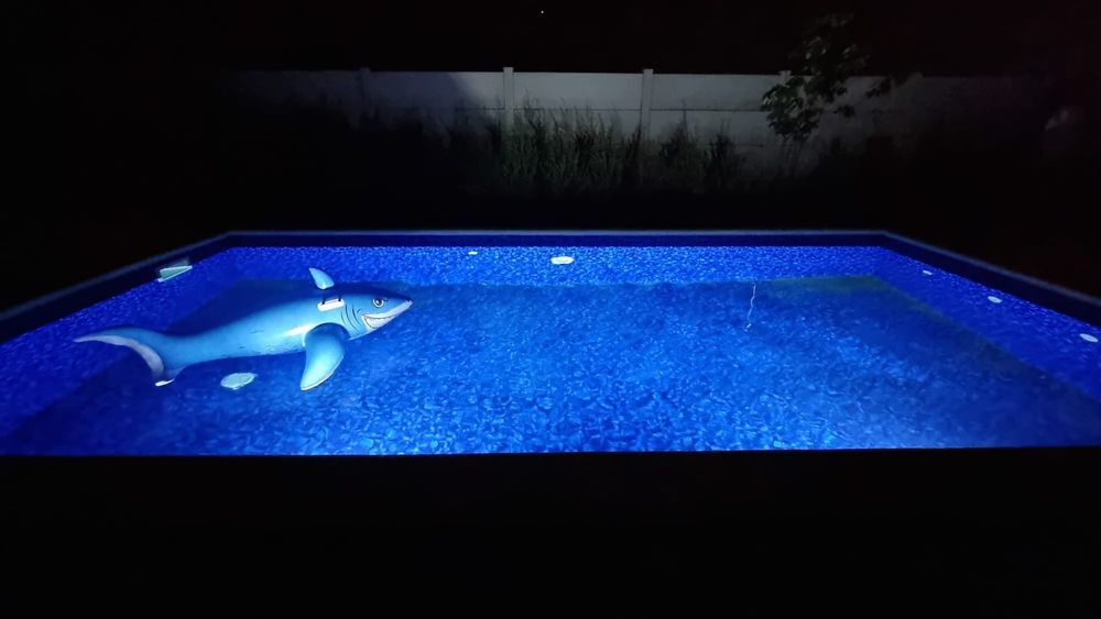 Servicii Profesionale Piscine: Construcție, Mentenanță și Montaj Liner