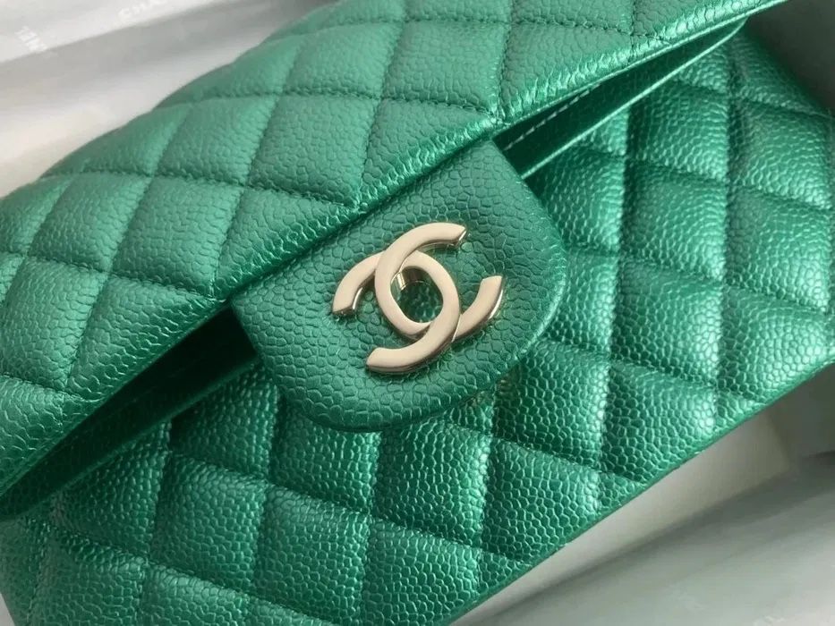 Chanel Classic Medium Double Flap