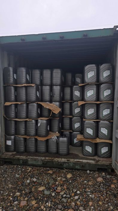 Barcha avtomobillar uchun ulgurji motor hamda gidravlika moylari