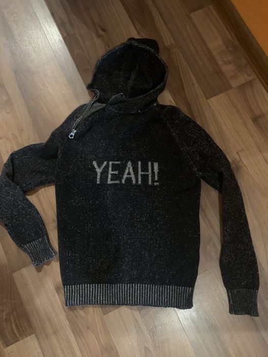 Пуловери Zara