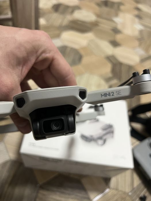 Drona dji mini 2 se fly more combo