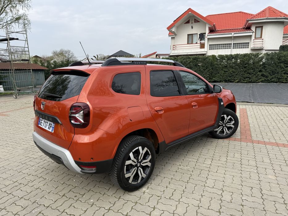 Dacia Duster 1.3 benzina 130 co camera jenti navi