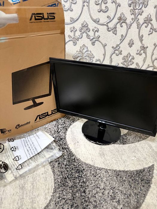 Asus VS197 Монитор