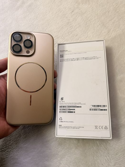 Продам Iphone 16 pro max