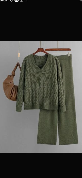 Новый трикотажный костюм