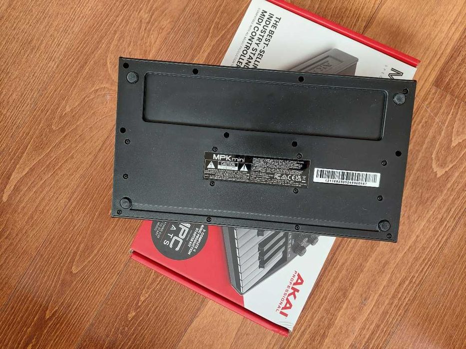 Vand Clapa Midi, AKAI Professional MPK Mini MK3 Black, NOUA