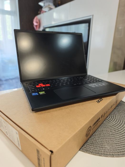 Gaming Acer Nitro Lite 16 NL16-71G-57M9