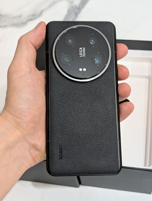 Xiaomi 14 Ultra 512 gb Ram 16 5G