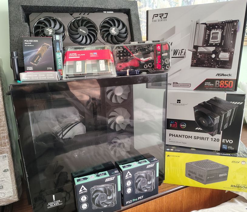 НОВ GAMING PC Ryzen 7 9800x3D/Radeon 6800xt 16GB
