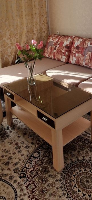 Столик журнальный